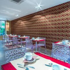 Moulin Plaza Hotel гостиничный бар