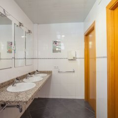 Mellow Hostel Barcelona in Barcelona, Spain from 126$, photos, reviews - zenhotels.com bathroom