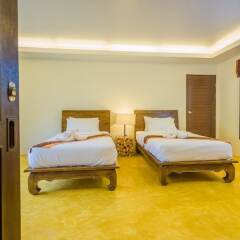 Отель Pa Prai Villas @ The Plantation сейф в номере