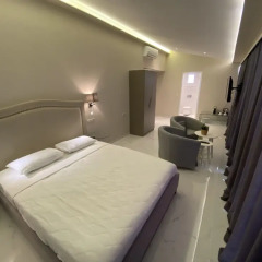 Отель 24K Athena Suites Афины сейф в номере