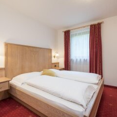 Отель Residence Ladurns Горнолыжный курорт Ортлер комната для гостей