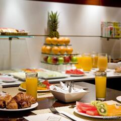 Zenit Borrell Hotel питание