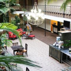 Governors Suites Hotel фото 6