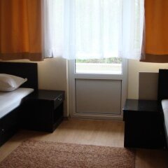 Отель Zhiva Voda Balneohotel Болгария, Сливен - отзывы, цены и фото номеров - забронировать отель Zhiva Voda Balneohotel онлайн комната для гостей фото 3