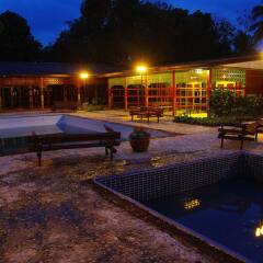Отель Areeya Phuree Resort бассейн фото 2