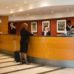 Отель Clarion Suites Gateway фитнесс-зал фото 4