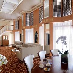 Отель Radisson Blu Deira Creek Дубай в номере фото 2