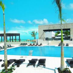 Отель Royalton Blue Waters - All Inclusive бассейн