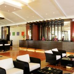 Отель All Seasons Naiharn Phuket интерьер отеля