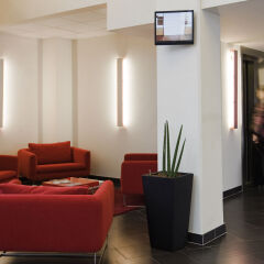 Отель Suite Novotel Nice Aeroport Ницца комната для гостей фото 4
