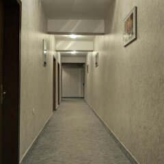 Отель Neon Guest Rooms Болгария, Шумен - отзывы, цены и фото номеров - забронировать отель Neon Guest Rooms онлайн интерьер отеля фото 2