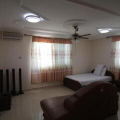 Отель X-Class Guesthouse by BWHospitality Гана, Мори - отзывы, цены и фото номеров - забронировать отель X-Class Guesthouse by BWHospitality онлайн комната для гостей фото 3