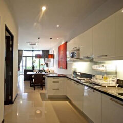 Отель Two Villas Holiday Phuket Onyx Style Nai Harn Beach в номере