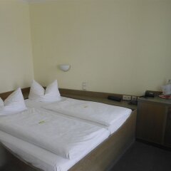 Отель Garden Bilk Hafen сейф в номере