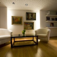 Athinais Hotel развлечения