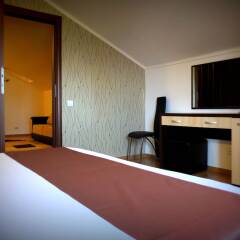 Delta Est Hotel In Sulina Romania From 82 Photos Reviews Zenhotels Com