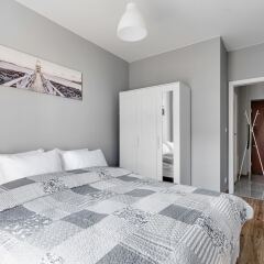 Отель Warszawa-Wlochy Brilliant Apartment Польша, Варшава - отзывы, цены и фото номеров - забронировать отель Warszawa-Wlochy Brilliant Apartment онлайн комната для гостей фото 3