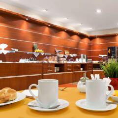 Ramada Airport Hotel Prague питание