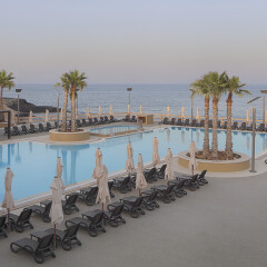 Отель The Westin Dragonara Resort, Malta бассейн