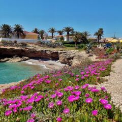 Апартаменты Apartment With 2 Bedrooms in Vinaros, With Wonderful sea View, Pool Ac пляж