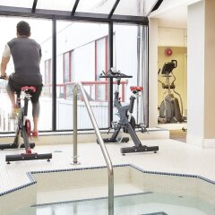 Отель Granville Island Hotel Канада, Ванкувер - отзывы, цены и фото номеров - забронировать отель Granville Island Hotel онлайн фитнесс-зал фото 2