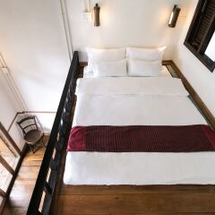 Отель 103 Bed And Brews Бангкок комната для гостей