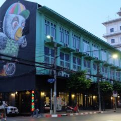 Oldtown Hostel спортивное сооружение