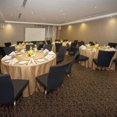 Отель TRYP by Wyndham Abu Dhabi City Centre