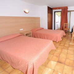 Отель Hostal Montaña комната для гостей фото 2
