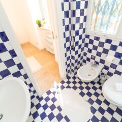 Отель Frascati Country House Италия, Гроттаферрата - отзывы, цены и фото номеров - забронировать отель Frascati Country House онлайн ванная фото 2