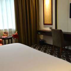 Отель Corus Hotel Kuala Lumpur Малайзия, Куала-Лумпур - 1 отзыв об отеле, цены и фото номеров - забронировать отель Corus Hotel Kuala Lumpur онлайн удобства в номере