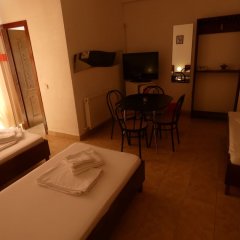 Taxi Hostel in Otopeni, Romania from 39$, photos, reviews - zenhotels.com guestroom photo 3