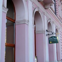 Opera Hotel балкон