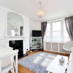 Отель Sunny 2 Bedroom Flat Between Camden Town & Primrose Hill Великобритания, Лондон - отзывы, цены и фото номеров - забронировать отель Sunny 2 Bedroom Flat Between Camden Town & Primrose Hill онлайн комната для гостей фото 3