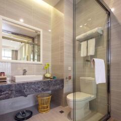 Отель Yimin Gold Olives Apartment Китай, Шэньчжэнь - отзывы, цены и фото номеров - забронировать отель Yimin Gold Olives Apartment онлайн ванная