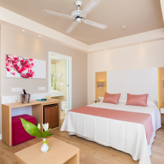 Valentín Park Club Hotel & Apartamentos комната для гостей