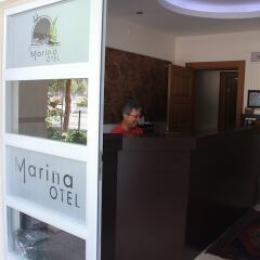 Marina Hotel Силифке гостиничный бар