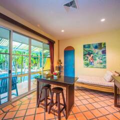 Отель Aochalong Villa Resort & Spa Таиланд, Бухта Чалонг - отзывы, цены и фото номеров - забронировать отель Aochalong Villa Resort & Spa онлайн комната для гостей фото 4