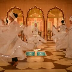 Отель WelcomHeritage Haveli Dharampura