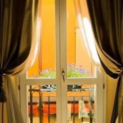 Отель Albergo delle Drapperie Италия, Болонья - отзывы, цены и фото номеров - забронировать отель Albergo delle Drapperie онлайн балкон