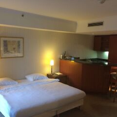 Отель B-aparthotel Ambiorix Брюссель