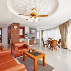 Отель Royal Beach View Suites Паттайя комната для гостей фото 2