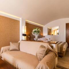 Отель Galaxy Suites & Villas комната для гостей