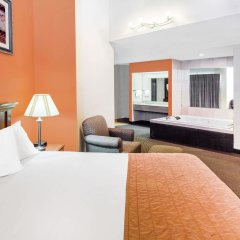 Baymont by Wyndham Tupelo in Tupelo, United States of America from 76$, photos, reviews - zenhotels.com guestroom photo 2