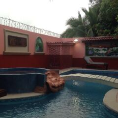 Hotel Boutique Posada Las Iguanas бассейн
