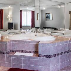 Отель Quality Inn & Conference Center Franklin спа