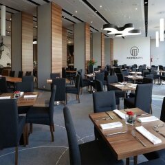 Warsaw Plaza Hotel питание