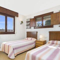 Отель Villa Mas Guelo Бланес комната для гостей фото 3