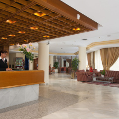 Отель Hipotels Bahía Grande Aparthotel интерьер отеля
