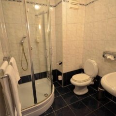 Hotel Gleiss Вена ванная фото 2